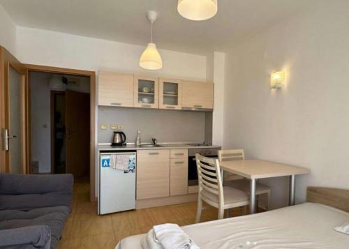 WhatsApp-Image-2025-03-08-at-08.35.07-8